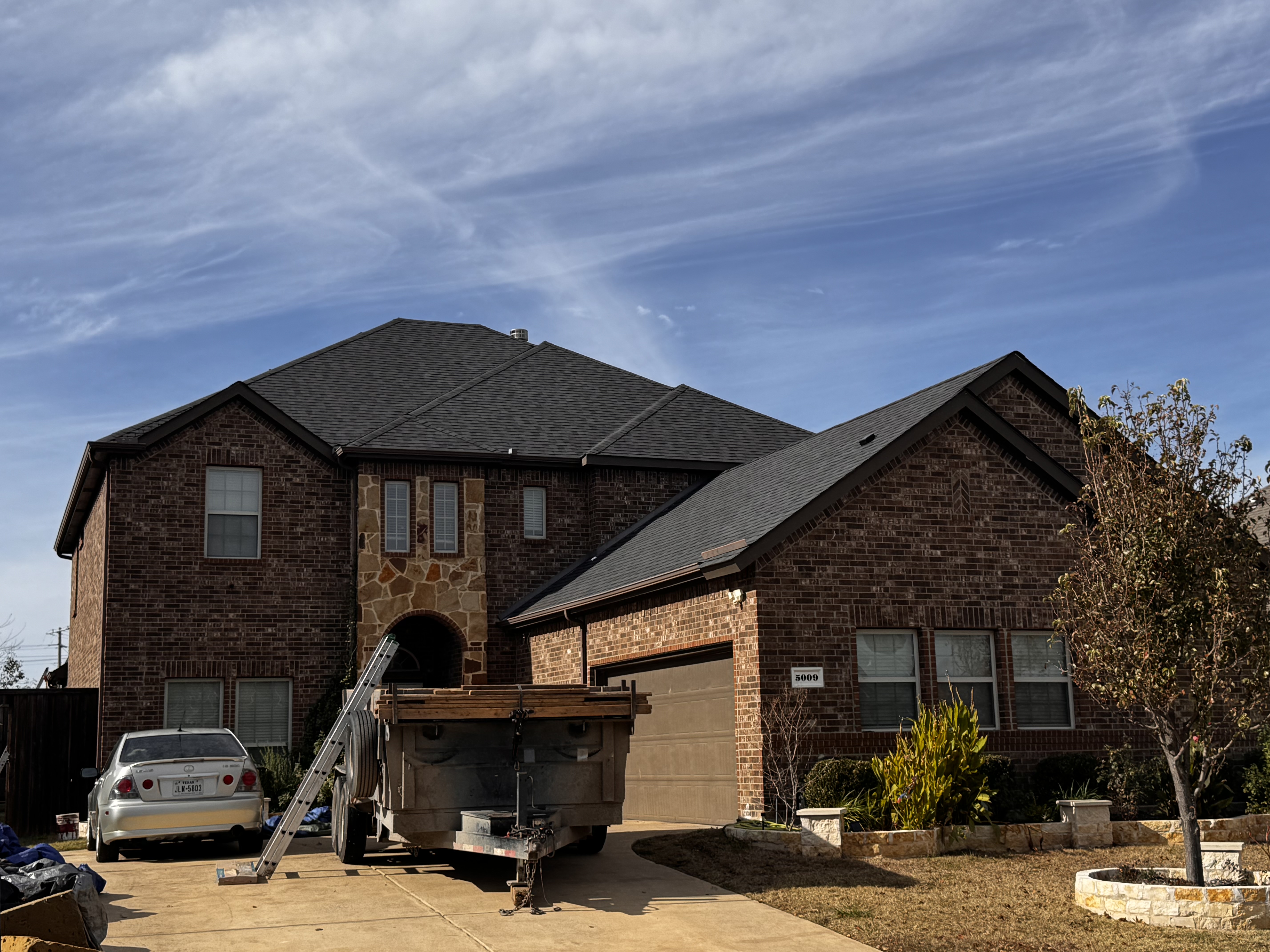 Roof complete (cleaning up)