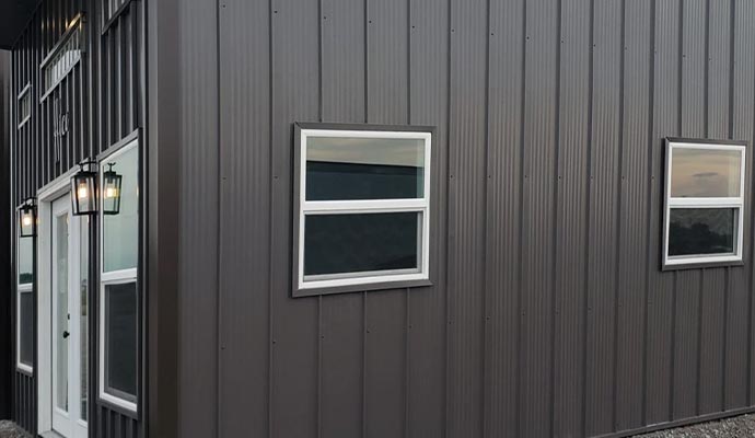 Aluminum siding wall