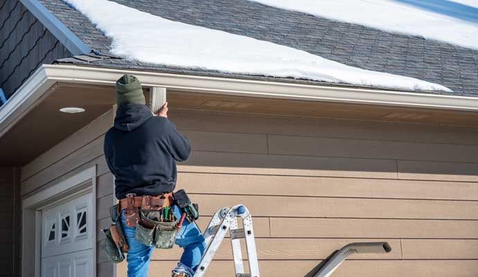 shingle and gutter repairing service